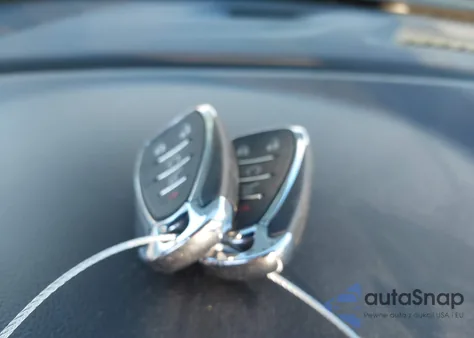 2018 Chevrolet Traverse Premier из США, поврежденный, VIN 1GNEVJKW4JJ129098